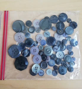 Buttons assorted joblot greys - Picture 1 of 1