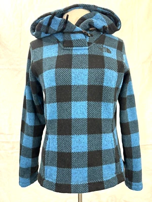Chaqueta pulóver para mujer The North Face azul a cuadros media luna con capucha talla pequeña Foto 1 de 4