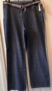Jones Wear Sport Womens Jeans ~ Size 14 ~ BRAND NEW WITH TAGS! Classic Fit - Picture 1 of 18