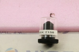 Leica 768009 Microscope Objective PL Fluotar 20x/0.45 - Picture 1 of 3