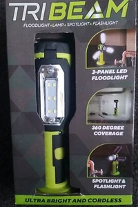 JML TRI-BEAM 3 PANEL LED FLOODLIGHT ULTRA BRIGHT (TESTER BATTERIES FITTED) - Picture 1 of 7