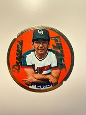 1976 Pepsi Chunichi Dragons JRM 13: #37 Wally Yonamine Blue 