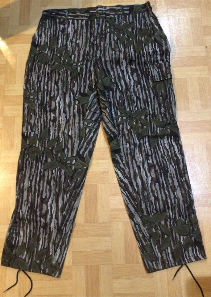 NOS SPARTAN REALTREE Six Pocket Pants Camo Pants Hunting W42xL34 NWT - Image 1 of 4