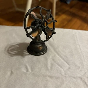 Vintage Die Cast Metal Pencil Sharpener Old Style Desk Fan - Picture 1 of 5