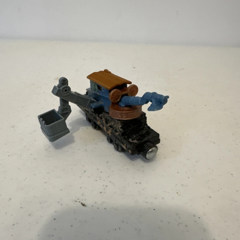 Thomas & Friends Take-n-Play El Monstruo de Chatarra Diecast Tren Motor Juguete con Pala Foto 1 de 4
