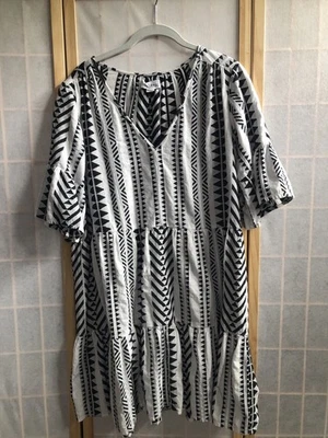 Vestido de terciopelo para mujer a rayas geométrico manga campana, blanco y negro, talla L Foto 1 de 4