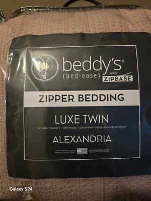 beddy's Twin ALEXANDRIA luxe/ ZipBase/ minky - Image 1 of 4