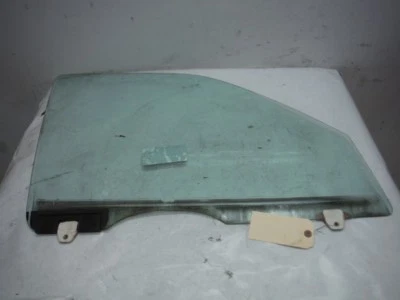 2001 HONDA CR-V AWD A/T PASSENGER FRONT DOOR GLASS WINDOW OEM 1997 1998 1999 - Image 1 of 4