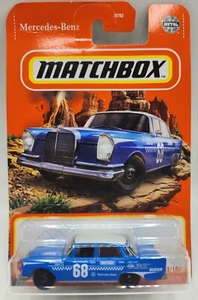Matchbox 2021 - #43 - GXM61 - '62 Mercedes-Benz 220 SE Sedan - Picture 1 of 4