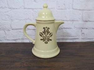 Pfaltzgraff Village #6-550 Stoneware Tea Pot with Lid Vintage Made in USA Castle - Picture 1 of 8