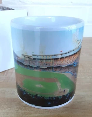 1999 Детройт стадион против Сент-Луис кардиналов фото кофейная кружка, Марк Макгвайр - Изображение 1 из 3