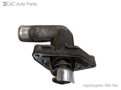 Carcasa termostato desde 2013 Nissan Pathfinder 3.5 212009HP0A gasolina Foto 1 de 4