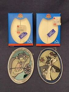 1998 Looney Tunes Stained Glass Suncatchers Tasmanian Devil Sylvester Ornaments - Picture 1 of 6