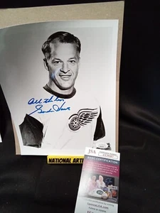 Gordie Howe Signed 8x10 Auto Autograph Signature JSA Authentication -1 # - Picture 1 of 4