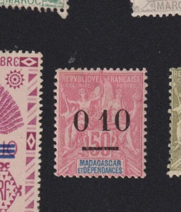 ❤️ Timbre de Madagascar colonie, N° 53b, 0 10 sur 50 c Groupe gomme charnière ❤️ - Imagen 1 de 1