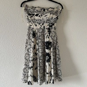 Forever 21 100% Silk Floral Strapless Dress Small Dainty Feminine Party Girlie - Picture 1 of 10