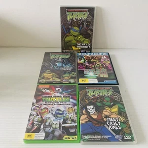 Teenage Mutant Ninja Turtles TMNT X 5 Inc Meet Casey Jones The Shredder Strikes - Picture 1 of 13