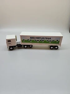 Ertl Kenworth Tractor Trailer BEN & JERRY'S ICE CREAM ERTL - Picture 1 of 6