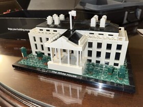 LEGO LEGO ARCHITECTURE: The White House (21006) (instructions Missing)