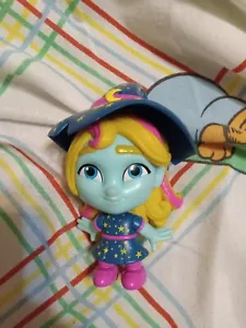 Hasbro Playskool Katya Spelling Fig Netflix Super Monsters - Picture 1 of 2