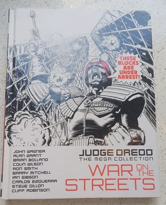 Judge Dredd Mega Collection War on the Streets Hardcover vol88 #90 Brian Bolland — 第 1/4 张图片
