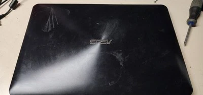 Portátil ASUS F555L 15.6" Intel Core i5-5200U 2.2GHz 8GB HDMI (TAL CUAL) Piezas Reparación Foto 1 de 4