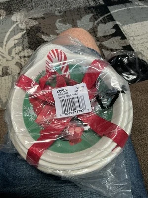 Set Of 3 .St Nicholas Nesting Christmas Bowls - Image 1 of 2