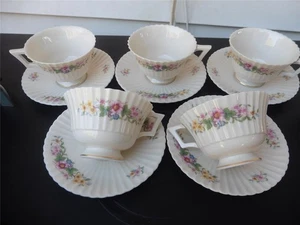 5 tazas y platillos florales Lenox Soneto centro y borde, borde estriado - Imagen 1 de 7