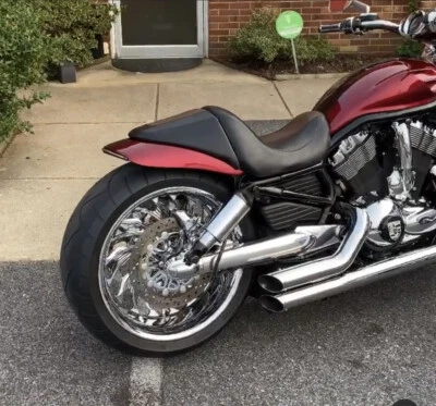  Harley Davidson Vrod V-rod Vrsc, Vrscaw, Vrscd, Vrscdx Rear Fender & Led - Image 1 of 4