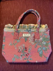 ISABELLA'S JOURNEY POETRY PETITE CARPET BAG HAND PURSE - Picture 1 of 8