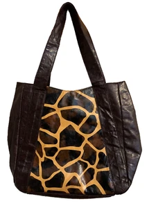 Braciano Leather Giraffe Print Shoulder Bag. ~ - Picture 1 of 8