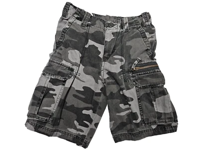 Canyon River Blues Gray Camo Cargo Heavier Fabric Shorts size 8 - Image 1 of 4