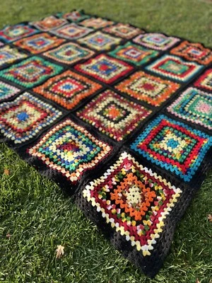 "Manta afgana de ganchillo vintage color vibrante cuadrada de abuela 84""X 71""" Foto 1 de 4