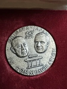 Comemorative Medal 1972 return of Okinawa to Japan - Picture 1 of 5