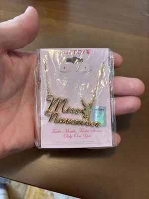 Collar Playboy MISS NOVIEMBRE Conejito Colgante Chapado en Oro Piedra de Nacimiento Topacio Foto 1 de 2