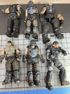 Neca Gears Of War 3 Golden COG Soldier 3 For Parts 3 Full Missing accessories - Bild 1 von 7