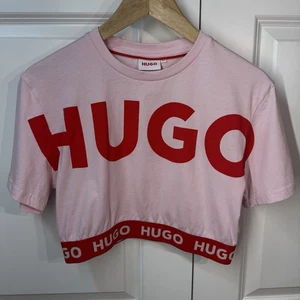 Hugo Boss Junior Girls Short Sleeve Logo Cropped T Shirt Size Large /14 Pink Red - Picture 1 of 11