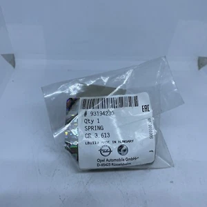 BNISB GENUINE VAUXHALL AGILA B 1.2 EXHAUST PIPE TO MANIFOLD SPRING 93194230 - Picture 1 of 2