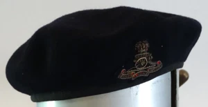 INSIGNIAS DE GORRA MILITAR BRITÁNICA, Boina de Oficial de Artillería Real, Correo 1952 - Imagen 1 de 4