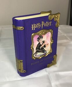 Harry Potter Book of Spells Tiger Electronics Hasbro C276A 2001 Wizardry Magic