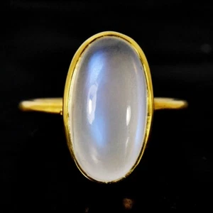 925 STERLING SILVER NATURAL WHITE MOONSTONE OVAL CABOCHON  SOLITAIRE RING 7.25 - Picture 1 of 14