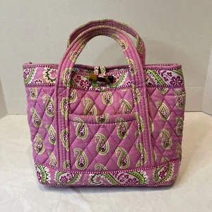 Vera Bradley Tasche rosa & grün Blumenmuster--Knopfverschluss--Medium--ca. 7 1/2" - Bild 1 von 17