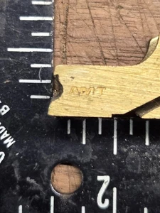 AMT Messing Mini Fingerhobel, Daumenhobel, Gitarrenbauerhobel, NOS - Bild 1 von 5