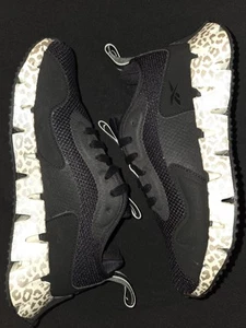 Zapatillas deportivas Reebok Zig Dynamica negras de leopardo FY9940 para mujer talla 7 - Imagen 1 de 10