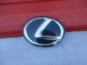 2016 2017 2018 2019 2020  Lexus RX 350 OEM Front Grille Emblem oem used - Picture 1 of 5