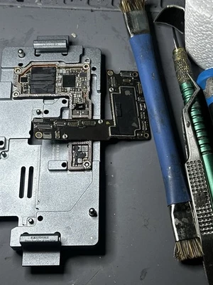 Serviço de recuperação de dados iPhone/ipad / Água quebrada danificada sem energia…RÁPIDO!!Serviço - Imagem 1 de 4