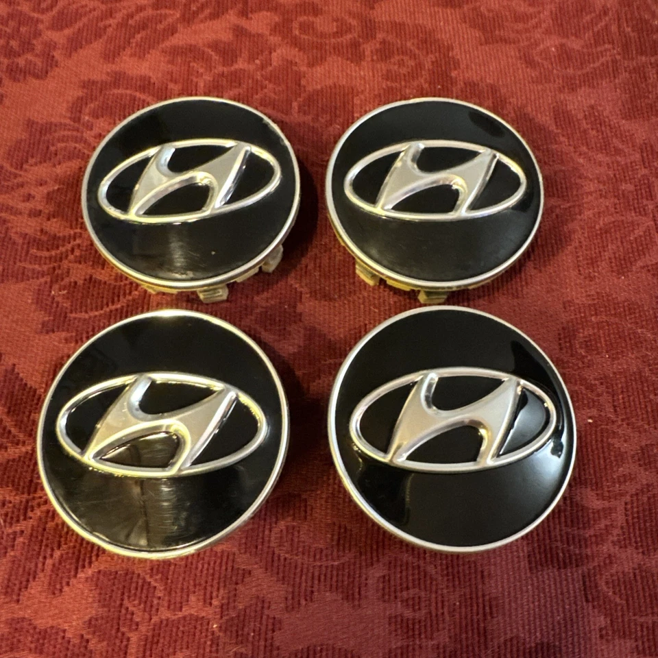 HYUNDAI SANTA FE GENESIS 4 LLANTAS TAPACUBOS TAPACUBOS TAPA CENTRAL ENCHUFE USADO HG1 Foto 1 de 3