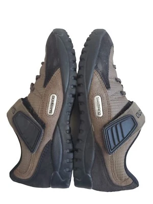 Zapatilla deportiva de ciclismo Shimano para mujer talla 7 SH-M 038W Foto 1 de 4