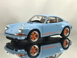 CMR Porsche 911 by Singer Dubai Coup Gulf Blue and Orange Resin Modellauto 1:18 - Bild 1 von 13