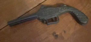 Antique Cast Iron Toy. The American Bull Dog Boot Jack Gun. 8" Long. - Picture 1 of 6